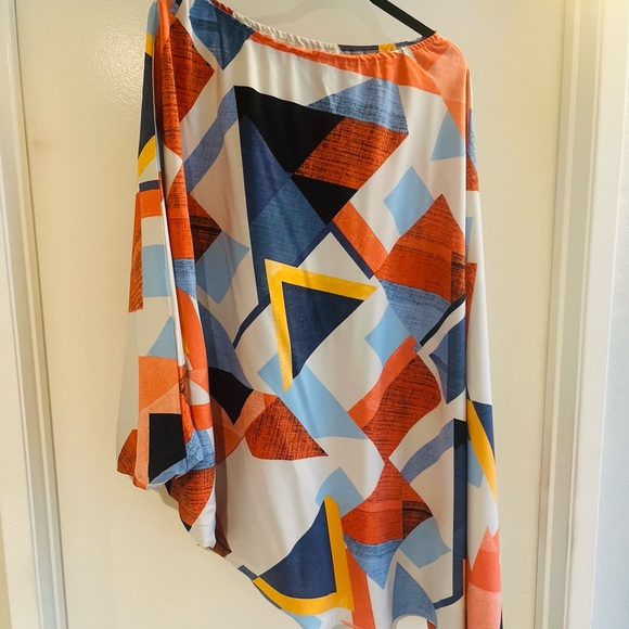 Colorful Geometric cape top or cover up with patterns and shapes - Picture 1 of 3